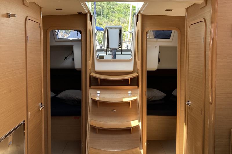 Book yachts online - sailboat - Dufour 460 Grand Large 5Cab - Abraxan - rent