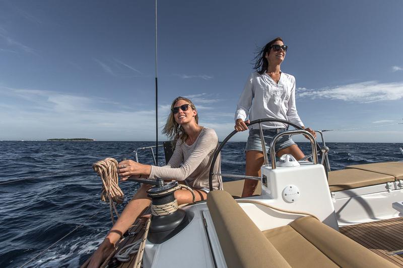 Book yachts online - sailboat - Dufour 460 Grand Large 5Cab - Abraxan - rent