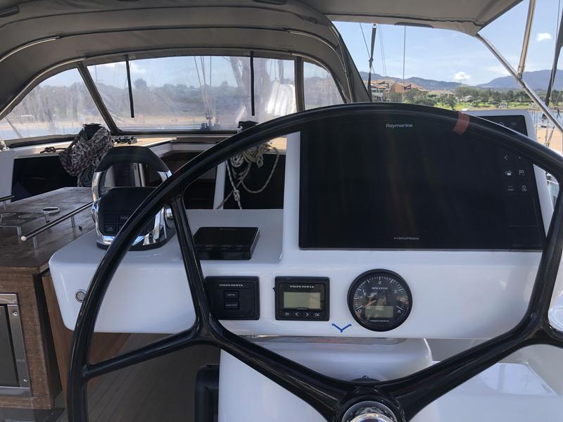 Book yachts online - sailboat - Dufour 56 Exclusive 2021 - Silente - rent