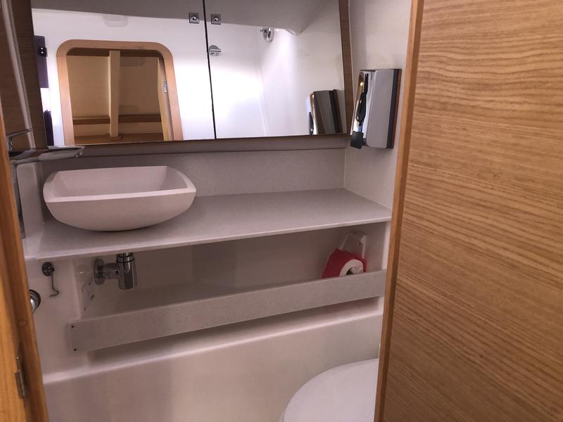 Book yachts online - sailboat - Dufour 430 Grand Large - Billywig - rent