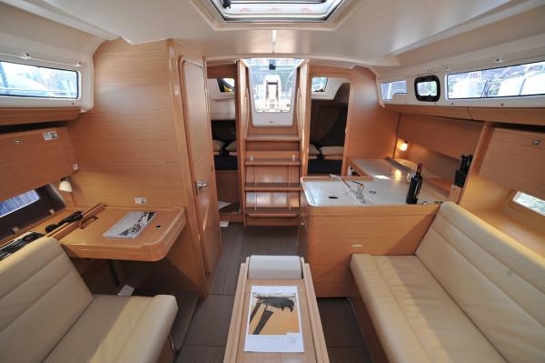 Book yachts online - sailboat - Dufour 350 Grand Large - Mirtilla - rent