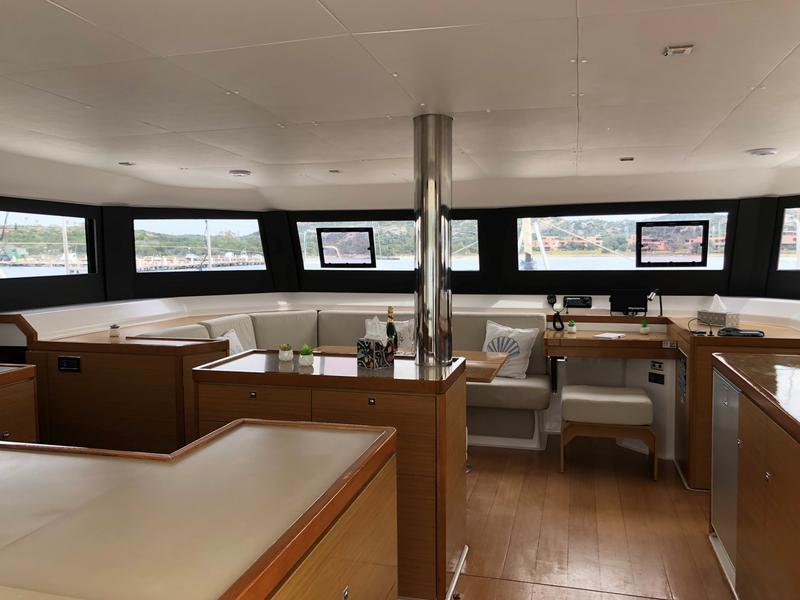 Book yachts online - catamaran - Dufour Catamaran 48 - Argo - rent