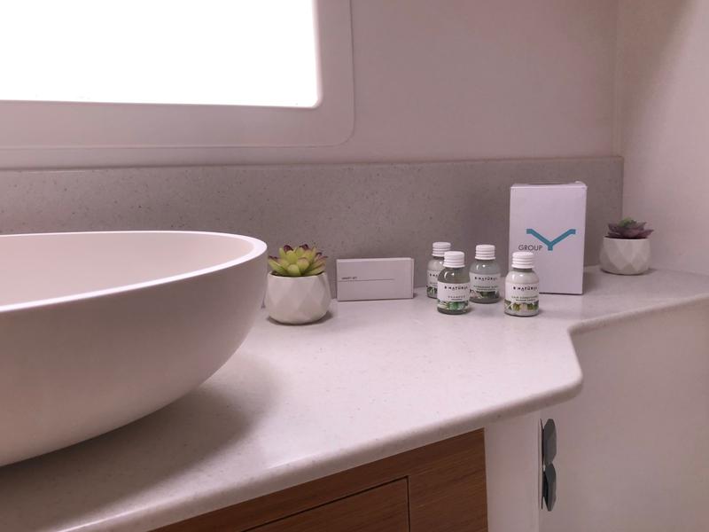 Book yachts online - catamaran - Dufour Catamaran 48 - Argo - rent