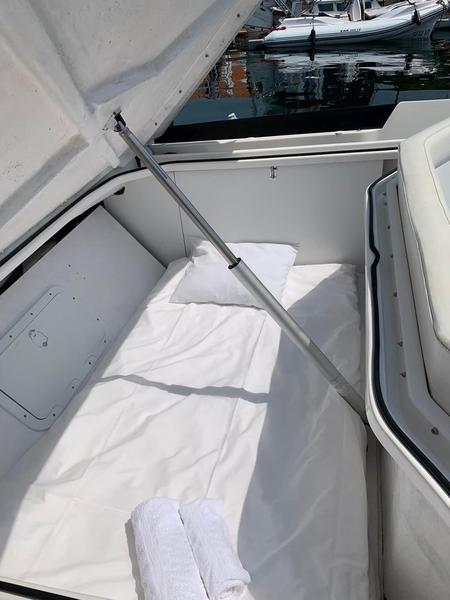 Book yachts online - motorboat - Sacs Strider 11 - Oltre - rent