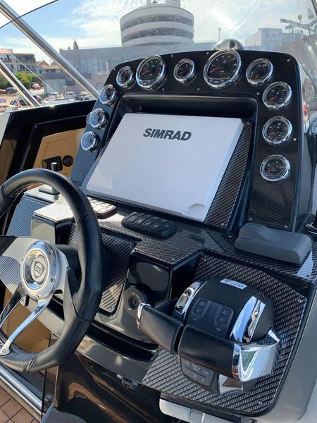 Book yachts online - motorboat - Sacs Strider 11 - Oltre - rent