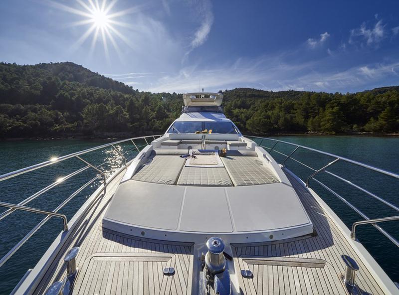Book yachts online - motorboat - Azimut 72 - Relax of Croatia - rent