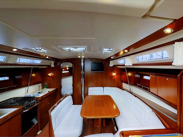 Book yachts online - sailboat - Dufour 425 Grand Large - Animato - rent