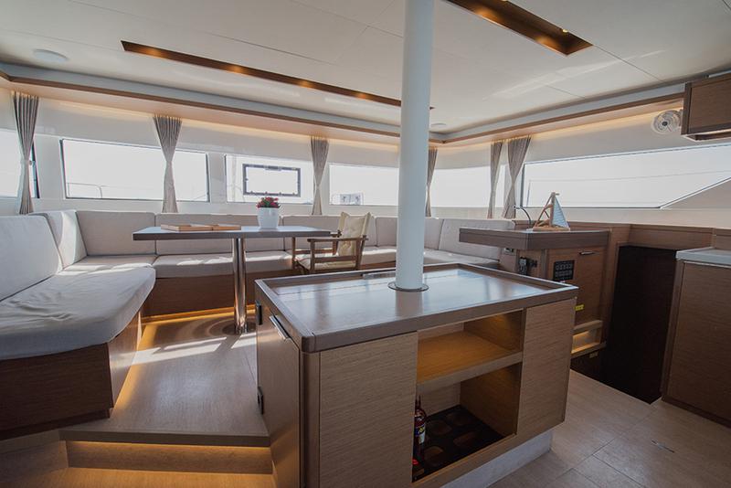 Book yachts online - catamaran - Lagoon 50 - For Sail Too - Skippered - rent