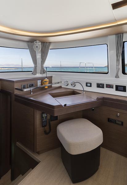 Book yachts online - catamaran - Lagoon 46(12 PAX) - Kaizen - rent