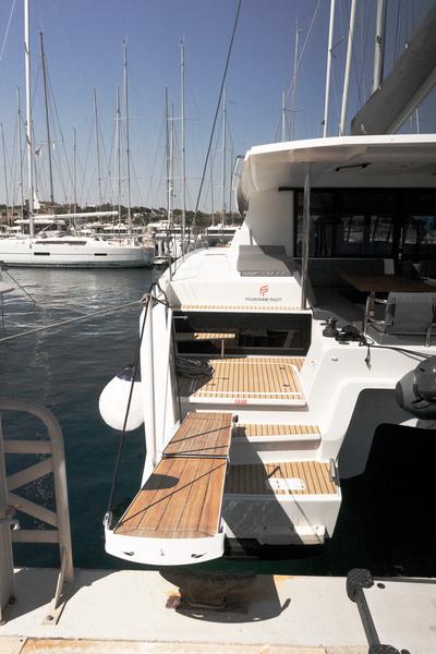 Book yachts online - catamaran - Astréa 42 - Ion - rent
