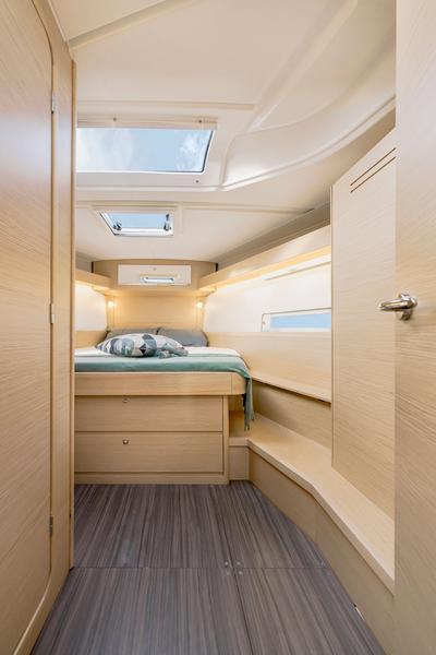 Book yachts online - sailboat - Dufour 430 Grand Large - CALYPSO - rent