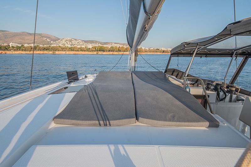 Book yachts online - catamaran - Astréa 42 - NOU NOU 1 - Skippered - rent