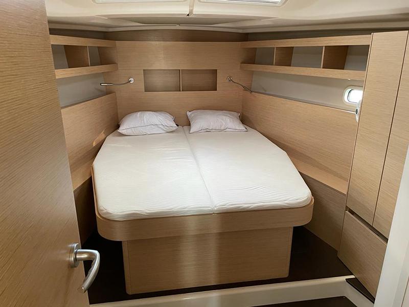 Book yachts online - sailboat - Hanse 458 - Sea Pearl - rent
