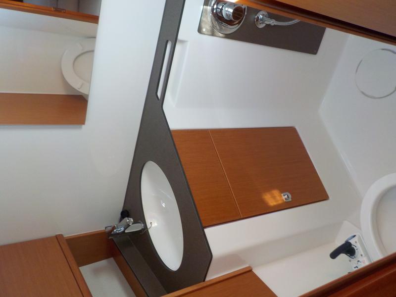 Book yachts online - sailboat - Bavaria Cruiser 46 - Metis - rent
