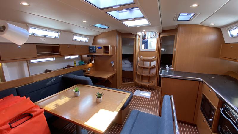 Book yachts online - sailboat - Bavaria Cruiser 45 - Piškera - rent