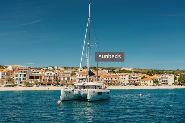 Book yachts online - catamaran - Lagoon 40 - MEEA - rent