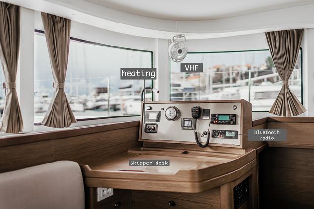 Book yachts online - catamaran - Lagoon 42 - ARTEMIS - rent