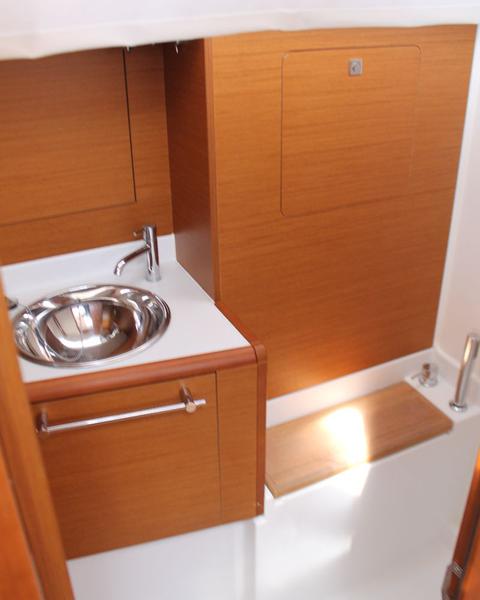 Book yachts online - sailboat - Sun Odyssey 419 - mango tango - rent