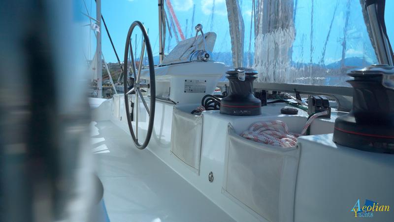 Book yachts online - catamaran - Lagoon 50 - Aeolian Myth - rent