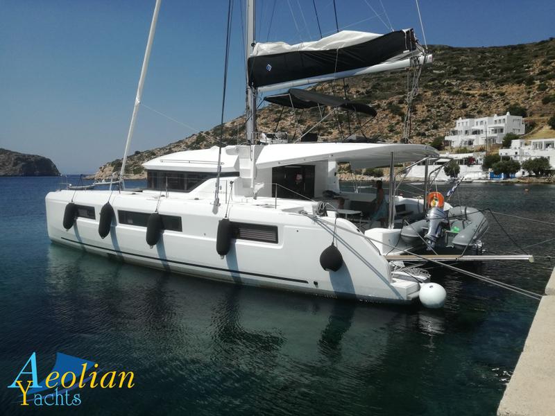 Book yachts online - catamaran - Lagoon 50 - Aeolian Myth - rent