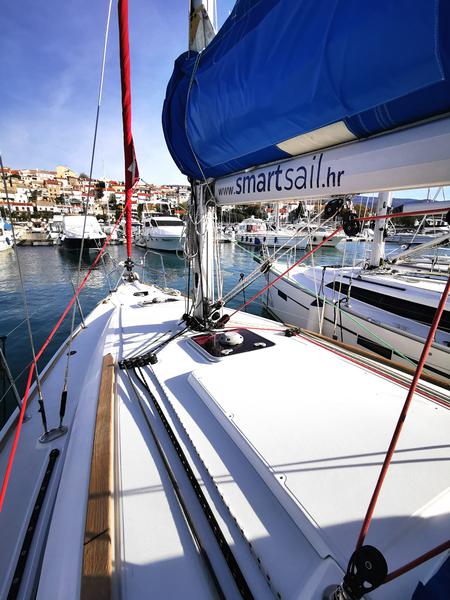 Book yachts online - sailboat - Sun Odyssey 36i - Mia - rent