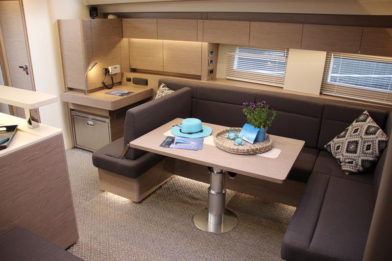 Book yachts online - sailboat - Hanse 588 LUX (GEN,AC,WATERMAKER) - Princess Melody - rent