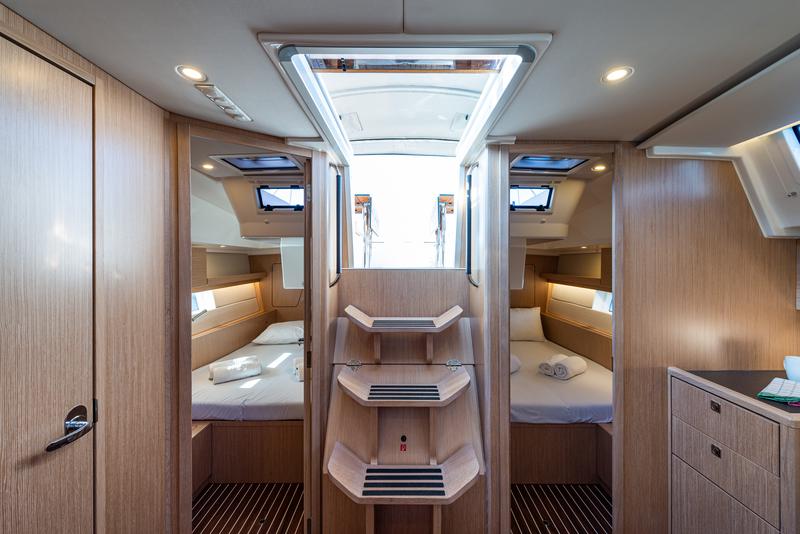 Book yachts online - sailboat - Bavaria C45 - Barbagiannis - rent