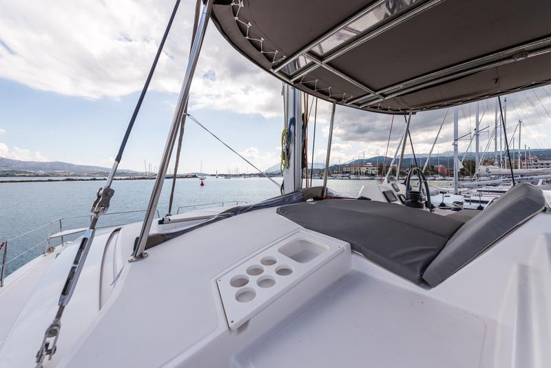 Book yachts online - catamaran - Bali 4.0 - Vallejo - rent