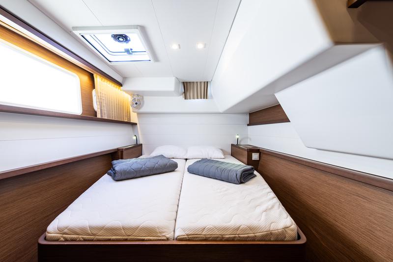 Book yachts online - catamaran - Lagoon 450 F - Wander - rent