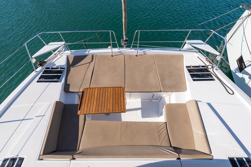 Book yachts online - catamaran - Bali 4.1 - Ramon - rent