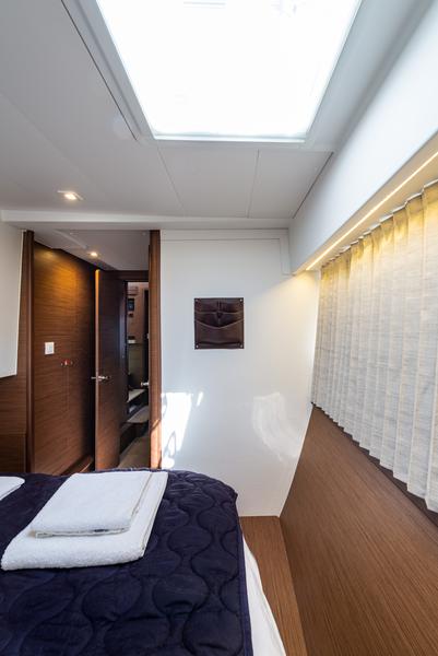 Book yachts online - catamaran - Lagoon 42 - Idal - rent