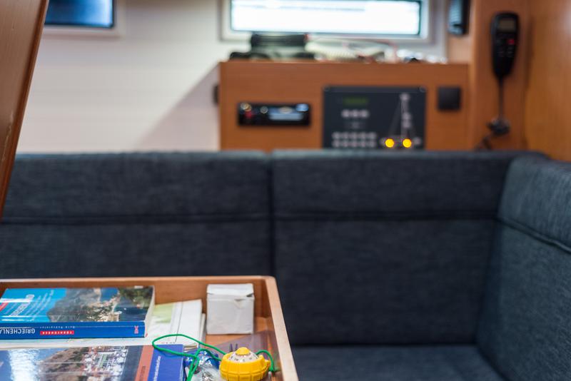 Book yachts online - sailboat - Bavaria Cruiser 46 - Morning Star - rent