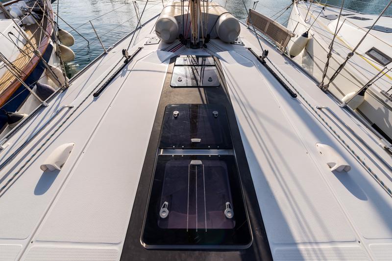 Book yachts online - sailboat - Bavaria Cruiser 56 - Breathless - rent