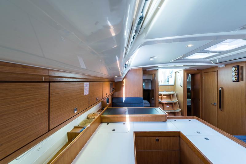 Book yachts online - sailboat - Bavaria Cruiser 56 - Breathless - rent