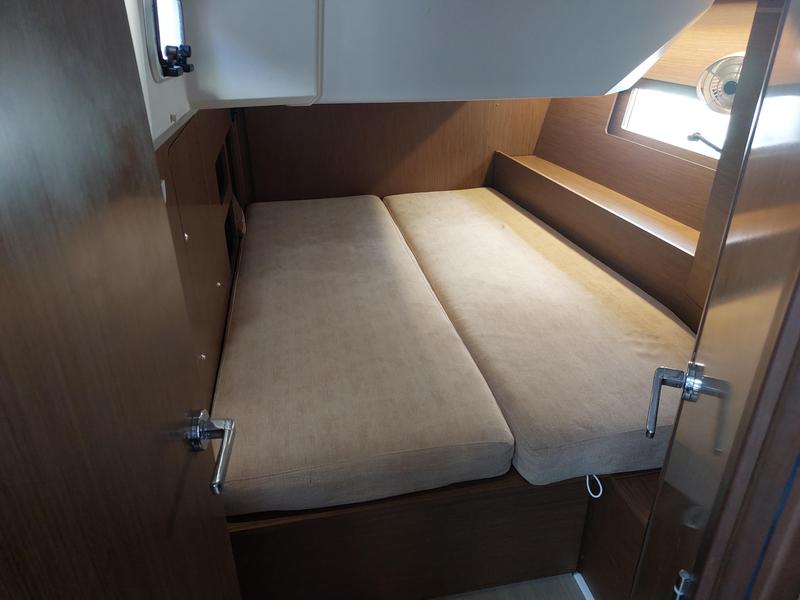 Book yachts online - sailboat - Oceanis 46.1 - Kalmi - rent