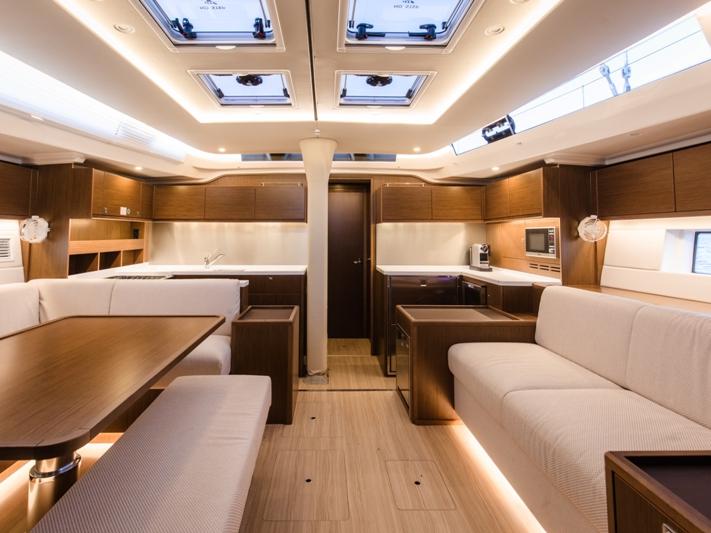 Book yachts online - sailboat - Bavaria C57 Style - Elli - rent