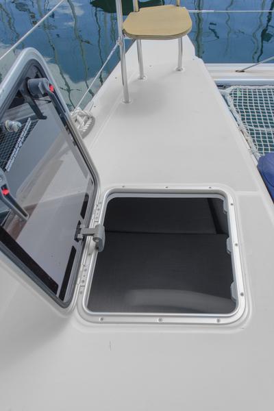 Book yachts online - catamaran - Lagoon 40 - Venus  - rent