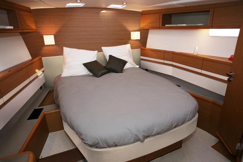 Book yachts online - sailboat - Jeanneau 57 - Seafree - rent