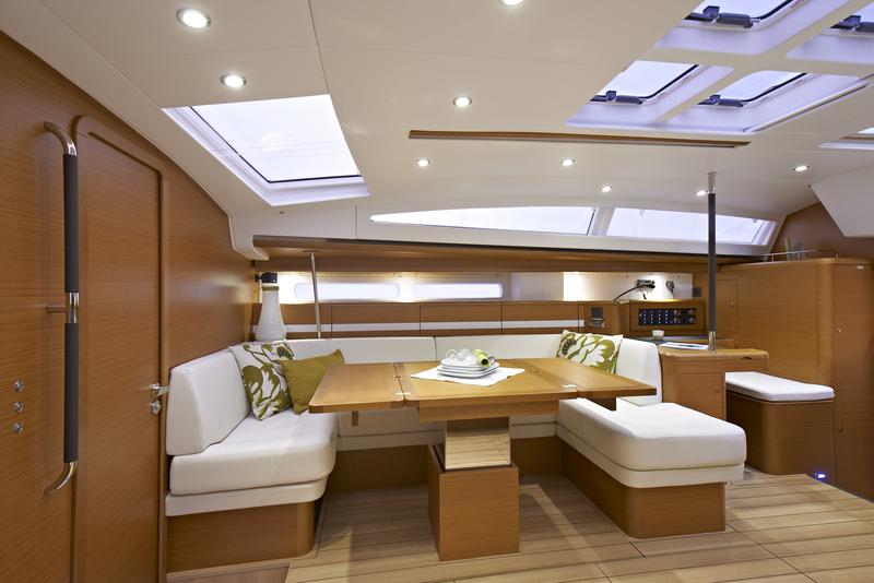 Book yachts online - sailboat - Jeanneau 57 - Seafree - rent