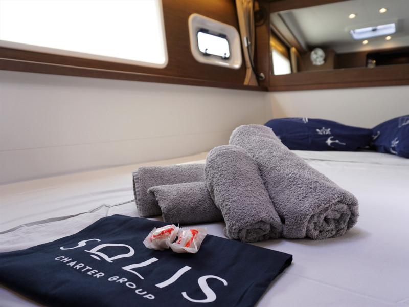 Book yachts online - catamaran - Lagoon 450 - Saga - rent