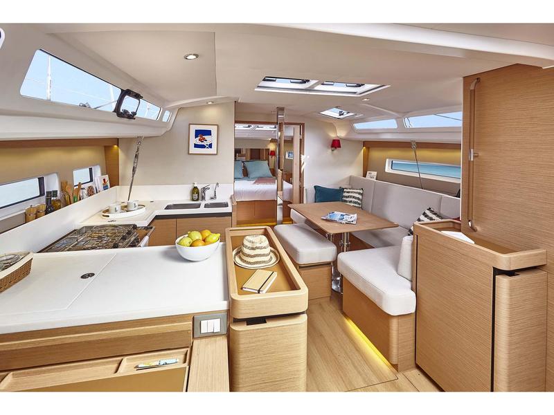 Book yachts online - sailboat - Sun Odyssey 440 - nessun nome - rent