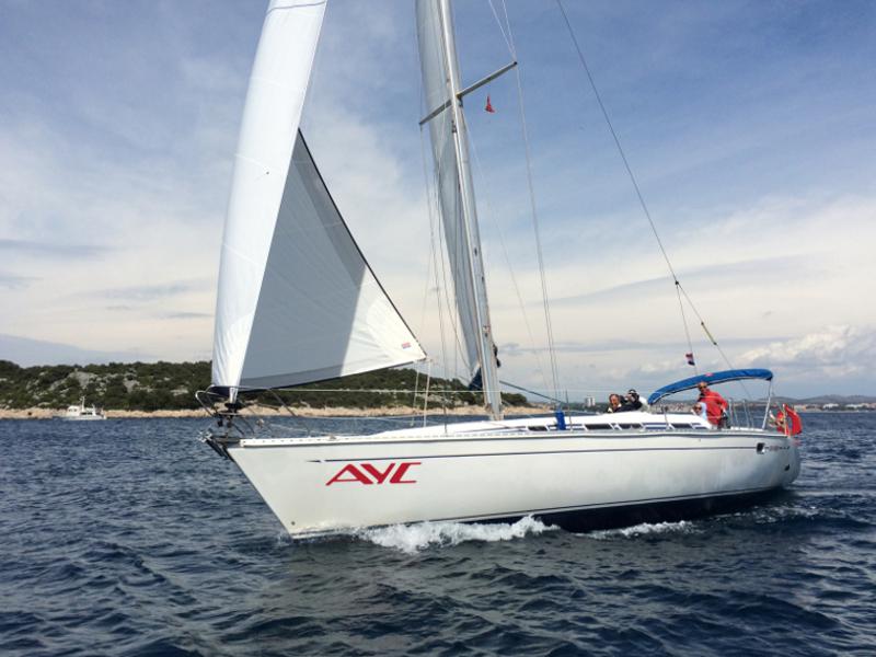 Book yachts online - sailboat - Elan 431 - MERAG - rent