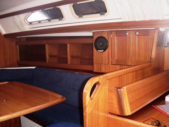 Book yachts online - sailboat - Elan 36 - SMRIKA - rent
