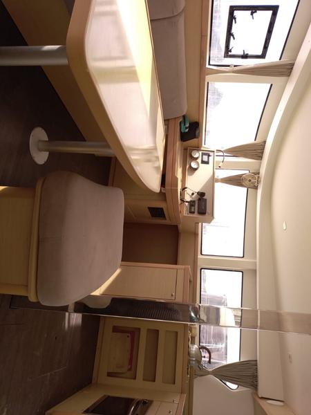 Book yachts online - catamaran - Lagoon 42 - Martine - rent