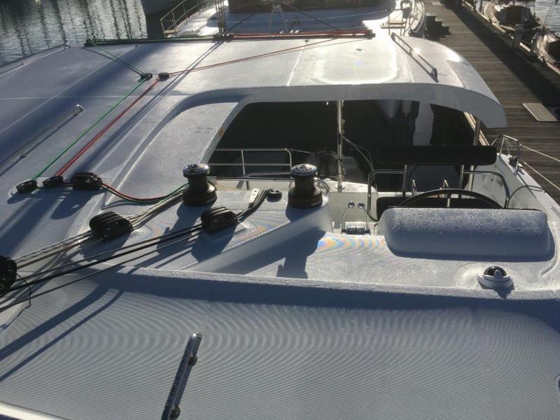Book yachts online - catamaran - Lagoon 42 - Martine - rent