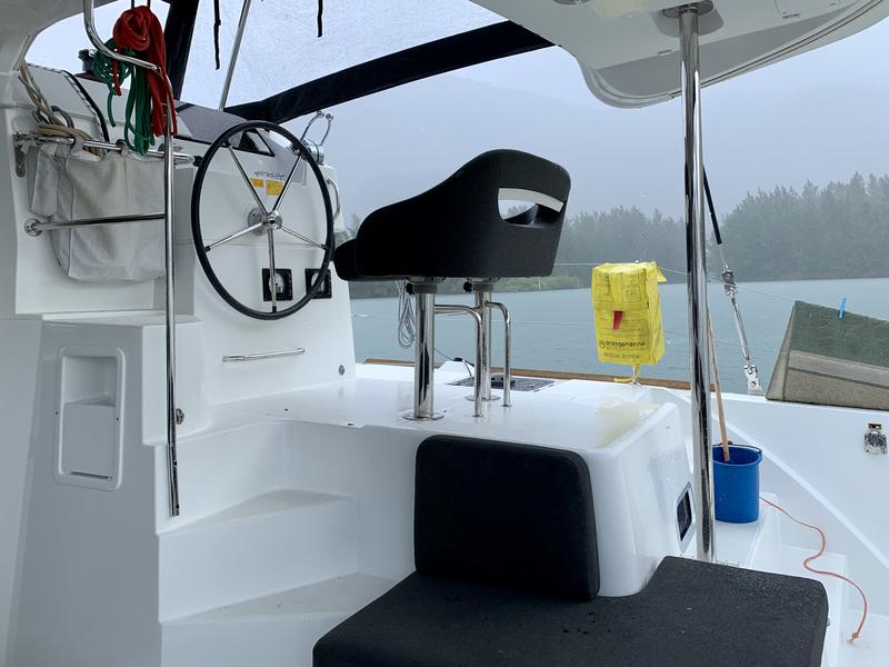 Book yachts online - catamaran - Lagoon 40 - Unicorn - rent