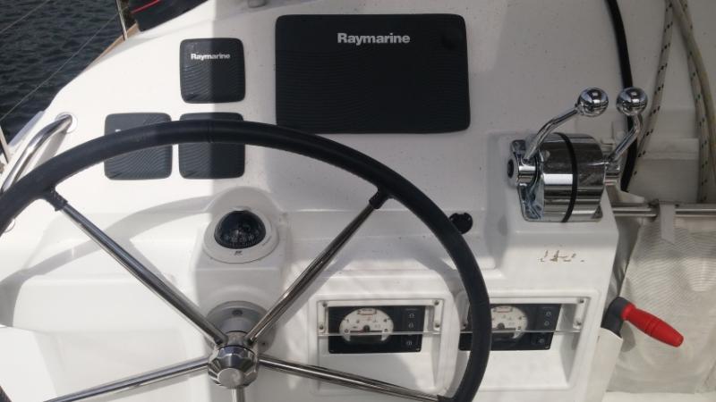 Book yachts online - catamaran - Lagoon 400 S2 - Trixi - rent