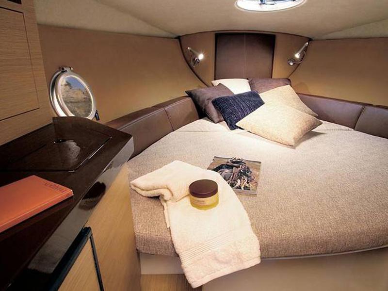 Book yachts online - motorboat - Sessa Marine S26 - Sessa S26 - rent