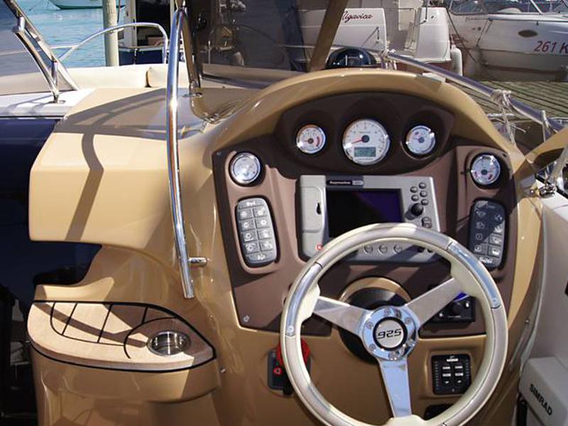 Book yachts online - motorboat - Sessa Marine S26 - Sessa S26 - rent