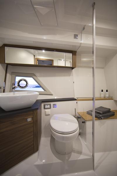Book yachts online - motorboat - Grandezza 37 CA - KRISTINA - rent